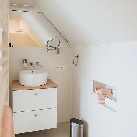 B&B Vida 팔켄뷔르흐안더횔